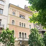 Real Apartments Semmelweis II